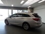 Opel Astra Sports Tourer 1.0 Turbo Innovation Navigatie, Achteruitrijcamera, Elek achterklep, Clima controle, Cruise controle, Elek ramen/Spiegels, Deels leder, Xenon, Pdc V/A, Lm velgen 16'', Nederlandse auto!! Bovag afleverpakket 695,-