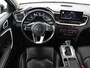 Kia Ceed 1.6 GDI PHEV DynamicPlusLine | Leder | Trekhaak | Stoelverwarming | Adaptive cruise | Camera | Carplay | Navigatie | Keyless | Full LED | Stuurverwarming | Plug In