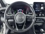 Toyota Yaris Cross 1.5 Hybrid Dynamic | Apple Carplay / Android Auto | Stoel-/stuurverwarming | Verwarmbare voorruit | Adaptive Cruise | Full LED | Keyless | Clima | Camera | 17 inch