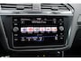 Volkswagen Tiguan 1.5 TSI 150pk DSG R-Line Business+ | Trekhaak Wegklapbaar| Navigatie | Active Info Display