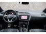 Volkswagen Tiguan 1.5 TSI 150pk DSG R-Line Business+ | Trekhaak Wegklapbaar| Navigatie | Active Info Display