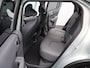 Kia EV3 Plus Advanced 81.4 kWh Trekhaak | LM Velgen 19" | Open Dak | Leder | Stoelverwarming | Premium Sound | Elektrische stoel | Camera | Navi | Clima