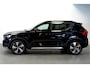 Volvo XC40 1.5 T5 Plug-in Hybrid 193kW/262pk DCT7 R-Design PANORAMADAK + HARMAN/KARDON + ADAPT.CRUISE + PILOT ASSIST + NAVI SENSUS + BLIS + EL.TREKHAAK + LANE ASSIST + EL.STOELEN + STOEL-&STUURVERWARMING + CAMERA + KEYLESS + PARKSENSOREN V&A + 19” LM-VELGEN!!
