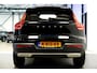 Volvo XC40 1.5 T5 Plug-in Hybrid 193kW/262pk DCT7 R-Design PANORAMADAK + HARMAN/KARDON + ADAPT.CRUISE + PILOT ASSIST + NAVI SENSUS + BLIS + EL.TREKHAAK + LANE ASSIST + EL.STOELEN + STOEL-&STUURVERWARMING + CAMERA + KEYLESS + PARKSENSOREN V&A + 19” LM-VELGEN!!