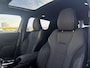 Suzuki e-Vitara 61kWH Style | 100% Electrisch | Panoramadak | 19inch LM Velgen | Parkeersensoren voor en achter |