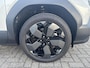 Suzuki e-Vitara 61kWH Style | 100% Electrisch | Panoramadak | 19inch LM Velgen | Parkeersensoren voor en achter |