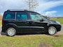 Citroën Berlingo 1.6 VTi Collection keurig onderhouden met trekhaak en airco