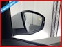 Volkswagen T-Cross 1.0 TSI Style | Apple carplay | Navi | LED | Trekhaak | Cruise adaptief | Sportstoelen | Dodehoek det.