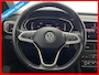Volkswagen T-Cross 1.0 TSI Style | Apple carplay | Navi | LED | Trekhaak | Cruise adaptief | Sportstoelen | Dodehoek det.