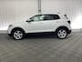 Volkswagen T-Cross 1.0 TSI Style | Apple carplay | Navi | LED | Trekhaak | Cruise adaptief | Sportstoelen | Dodehoek det.