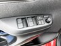 Toyota Yaris 1.5 Hybrid Style | Head-Up Display | Trekhaak | Dealeronderhouden | Half lederen interieur | Apple CarPlay/Android auto | Stoelverwarming |