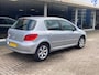Peugeot 307 2.0-16V bj 07 233263 km APK 10-26