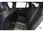 Volvo V60 2.0 T8 Recharge AWD R-Design / Panoramadak / Leder / Carplay / DAB / Head-up / Navi