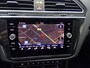Volkswagen Tiguan 1.5 TSI 150PK Highline Business R Line+Alcantara+Vitrual+stoel-verw+navi+camera+parkeer+spiegel-pakket /NL !!