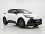 Toyota C-HR / C-HR+ 2.0 Plug-in Hybrid 220 Dynamic | Apple carplay & Android auto | Stuurwiel verwarming | Oplaad mogelijkheid |