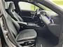 Mercedes-Benz CLA 250 e Star Edition AMG | Night Pakket | Panoramadak | Dodehoekassistent | Sfeerverlichting | Stoelverwarming | Parkeersensoren | Achteruitrijcamera | Elektrisch Inklapbare Buitenspiegels