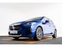 BMW 2-Serie Active Tourer 220i M Sport - Trekhaak - Panoramadak - Driving Assistant Professional - Head up - Harman Kardon - Sportstoelen - INNOVATION PACK - Elektrisch verwarmde voorstoelen - Getinte Ruiten -