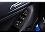 BMW 2-Serie Active Tourer 220i M Sport - Trekhaak - Panoramadak - Driving Assistant Professional - Head up - Harman Kardon - Sportstoelen - INNOVATION PACK - Elektrisch verwarmde voorstoelen - Getinte Ruiten -