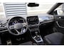Volkswagen T-Roc 1.5 TSI 150pk DSG R-Line | Ergo-Sport Stoelen | Trekhaak Afneembaar | Allseason Banden