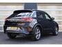 Volkswagen T-Roc 1.5 TSI 150pk DSG R-Line | Ergo-Sport Stoelen | Trekhaak Afneembaar | Allseason Banden