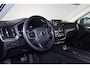 Volvo XC60 T6 Recharge AWD Core Bright - IntelliSafe Assist & Surround - Parkeercamera achter - Verwarmde voorstoelen, stuur & achterbank - Parkeersensoren voor & achter - Draadloze tel. lader - High Performance audio - Extra getint glas - 18' LMV
