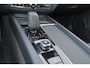 Volvo XC60 T6 Recharge AWD Core Bright - IntelliSafe Assist & Surround - Parkeercamera achter - Verwarmde voorstoelen, stuur & achterbank - Parkeersensoren voor & achter - Draadloze tel. lader - High Performance audio - Extra getint glas - 18' LMV