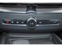 Volvo XC60 T6 Recharge AWD Core Bright - IntelliSafe Assist & Surround - Parkeercamera achter - Verwarmde voorstoelen, stuur & achterbank - Parkeersensoren voor & achter - Draadloze tel. lader - High Performance audio - Extra getint glas - 18' LMV