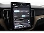Volvo XC60 T6 Plug-in hybrid Plus Bright | Panoramadak | 360° Camera | harman/kardon | 21 Inch | Stuurverwarming