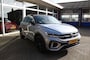 Volkswagen T-Roc 1.5 TSI R-Line Business+, Stoel en stuurverw, Navi, PDC, Zw hemelbekl.
