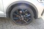 Volkswagen T-Roc 1.5 TSI R-Line Business+, Stoel en stuurverw, Navi, PDC, Zw hemelbekl.