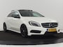Mercedes-Benz A-klasse 180 AMG | Panoramadak | Leder | Stoelverwarming | Park Assist | Navigatie | Cruise control | Sportstoelen | Bi-Xenon | AMG Exclusiefpakket | Origineel NL