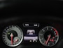 Mercedes-Benz A-klasse 180 AMG | Panoramadak | Leder | Stoelverwarming | Park Assist | Navigatie | Cruise control | Sportstoelen | Bi-Xenon | AMG Exclusiefpakket | Origineel NL