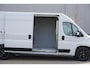 Fiat Ducato 35 2.3 MultiJet L3H2 |GRIJS |Automaat |180 pk |3500 KG |Trekhaak |EURO6 |1e eigenaar |Camperbasis |Camera |Cruise |Navi |Camperbasis |LED