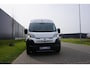 Citroën Jumper 2.2 BlueHDi 140 S&S L3H2 3.5t |Standkachel |Groot scherm |Camera |Cruise |Navi |2e airbag |Stoelverwarming |3500 KG |Keyless entry en start |Mooie camperbasis