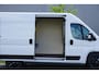 Fiat Ducato 2.2 MultiJet 140 L2H2 3.5t Automaat |Betimmering |Webasto Standkachel |Trekhaak |Stoelverwarming |Carplay |Digitaal dashboard |10" multimediascherm |Direct leverbaar |BPM vrij