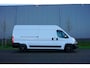 Fiat Ducato 35 2.2 MultiJet L3H2 140 pk |Camera |Cruise |Navi |Climate control |BPM vrij voor ondernemers! |Nieuwstaat |3500 KG |EURO6