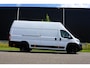 Peugeot Boxer 2.2 BlueHDi 140 L4H3 Zwaar 3.5t |Topstaat |EURO6D |1e eigenaar |Betimmering |Camera |Cruise |Navi |Climate |Lederen stuur |Carplay |Bluetooth |3500 KG |Heavy