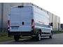 Peugeot Boxer 2.2 BlueHDi 180 L4H2 3.5t 180 pk |Automaat |Adaptive Cruise |Digitaal dashboard en groot scherm |Climate control |EURO6 |Topstaat |Betimmering