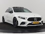 Mercedes-Benz A-klasse AMG 35 4Matic Night | Panoramadak | Carplay | Widescreen | Stoelverwarming | Burmester | 360 camera | Sfeerverlichting | Leder/Alcantara | Navigatie