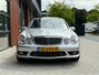 Mercedes-Benz E-klasse AMG 55 | Eisenmann-uitlaat | Volleer | H&K | Alcantarahemel | Airmatic | Open dak | Bi-xenon | Zonnerollo