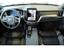 Volvo XC60 T6 Automaat Plug-in hybrid AWD Plus Black Edition | Luchtvering | Head-Up Display | Schuif/Kantel-Panoramadak | Harman Kardon Premium Audio | 21 inch Lichtmetalen Wielen | Volvo Guard Alarm |
