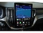 Volvo XC60 T6 Automaat Plug-in hybrid AWD Plus Black Edition | Luchtvering | Head-Up Display | Schuif/Kantel-Panoramadak | Harman Kardon Premium Audio | 21 inch Lichtmetalen Wielen | Volvo Guard Alarm |