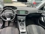 Peugeot 308 SW 1.2 PureTech Blue Premium Export, panorama, trekhaak, airco