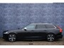 Volvo V90 2.0 T4 Business Sport | Trekhaak | Schuif/kantel Panoramadak | BLIS | Adaptieve cruise control | Pilot assist | Stoel + Stuurverwarming | Leder | Elektrisch verstelbare stoelen |