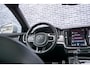 Volvo V90 2.0 T4 Business Sport | Trekhaak | Schuif/kantel Panoramadak | BLIS | Adaptieve cruise control | Pilot assist | Stoel + Stuurverwarming | Leder | Elektrisch verstelbare stoelen |