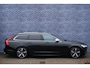 Volvo V90 2.0 T4 Business Sport | Trekhaak | Schuif/kantel Panoramadak | BLIS | Adaptieve cruise control | Pilot assist | Stoel + Stuurverwarming | Leder | Elektrisch verstelbare stoelen |