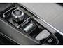 Volvo V90 2.0 T4 Business Sport | Trekhaak | Schuif/kantel Panoramadak | BLIS | Adaptieve cruise control | Pilot assist | Stoel + Stuurverwarming | Leder | Elektrisch verstelbare stoelen |