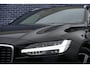 Volvo V90 2.0 T4 Business Sport | Trekhaak | Schuif/kantel Panoramadak | BLIS | Adaptieve cruise control | Pilot assist | Stoel + Stuurverwarming | Leder | Elektrisch verstelbare stoelen |