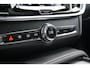 Volvo V90 2.0 T4 Business Sport | Trekhaak | Schuif/kantel Panoramadak | BLIS | Adaptieve cruise control | Pilot assist | Stoel + Stuurverwarming | Leder | Elektrisch verstelbare stoelen |