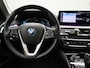 BMW 5-Serie Touring 520e 150kW | PANORAMADAK | ACHTERUITRIJCAMERA 360° | LEDER INTERIEUR | GROOT NAVIGATIE | CLIMATE CONTROL | LED VERLICHTING | TREKHAK WEGKLAPBAAR |